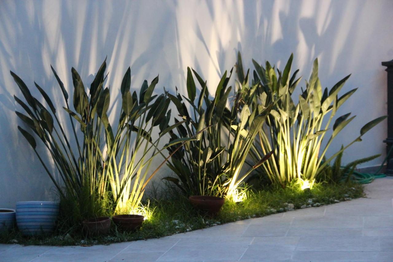 Il Giardino Della Scuncerta Bed & Breakfast เลชเช ภายนอก รูปภาพ