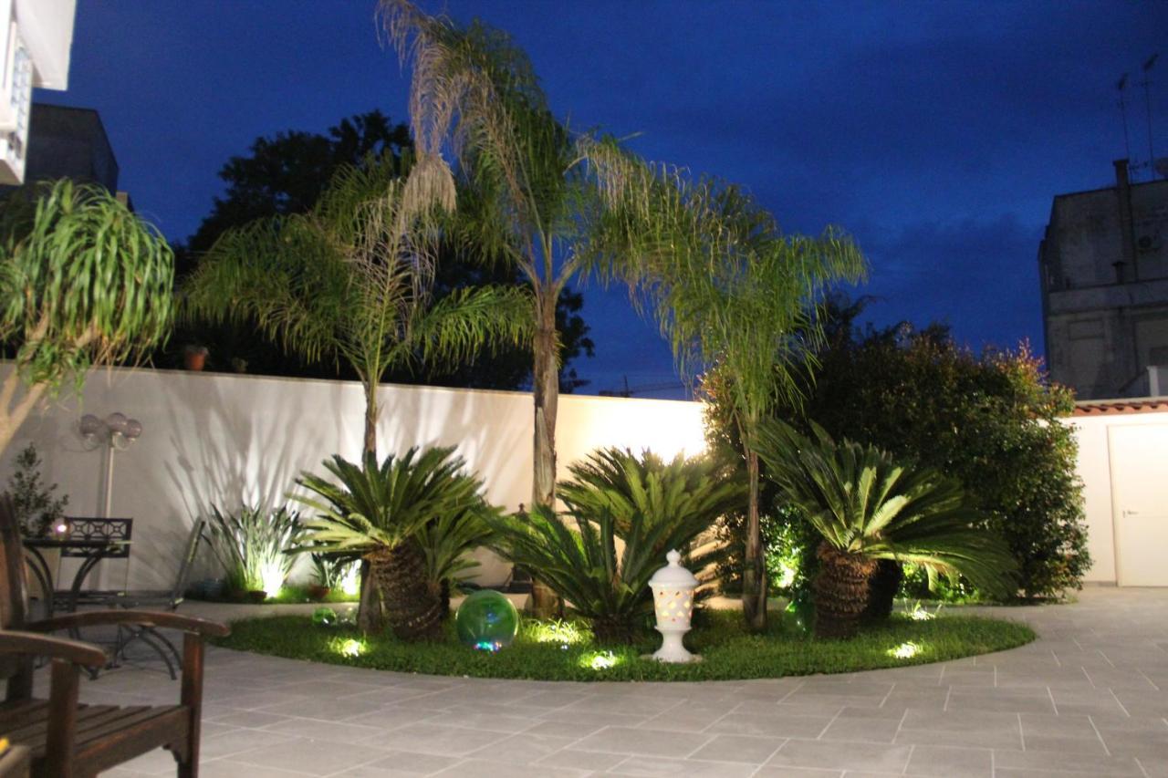 Il Giardino Della Scuncerta Bed & Breakfast เลชเช ภายนอก รูปภาพ