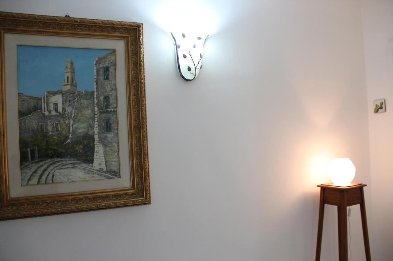 Il Giardino Della Scuncerta Bed & Breakfast เลชเช ภายนอก รูปภาพ